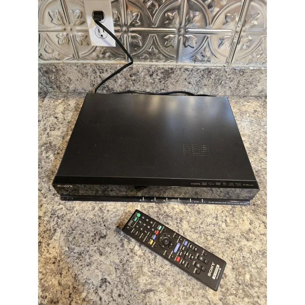 Sony BDV-E280 3D Blu-Ray DVD Home Theater System w/ Remote Tested
